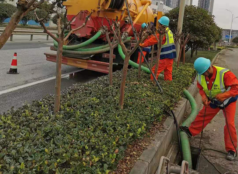 蓬江市政管道清淤